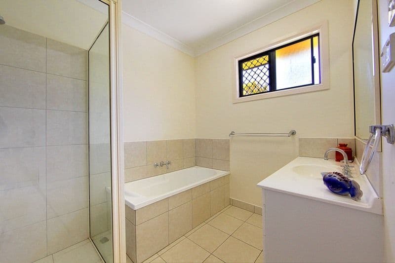 5 Waterbrook Close, IDALIA QLD 4811, Idalia - Thumbnail 8