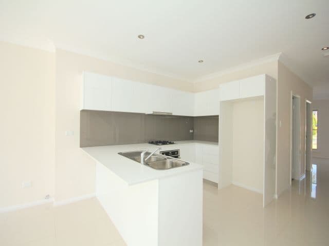8 Holmes Avenue, SEFTON NSW 2162, Sefton - Thumbnail 4