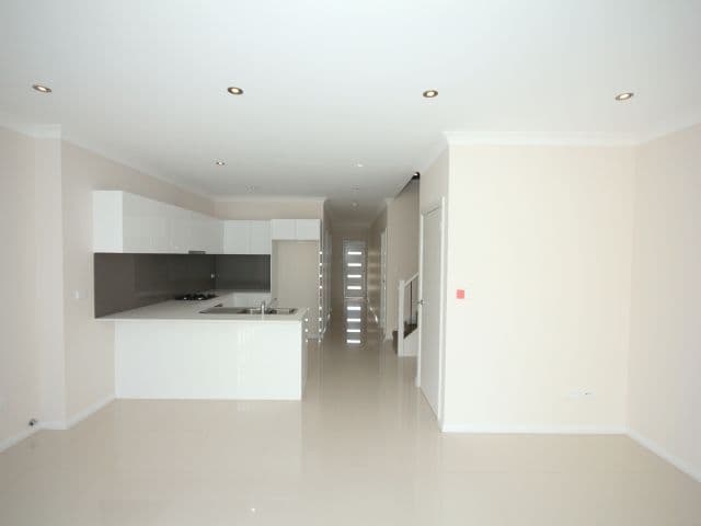 8 Holmes Avenue, SEFTON NSW 2162, Sefton - Thumbnail 7