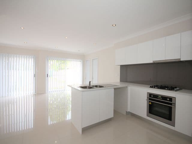 8 Holmes Avenue, SEFTON NSW 2162, Sefton - Thumbnail 5