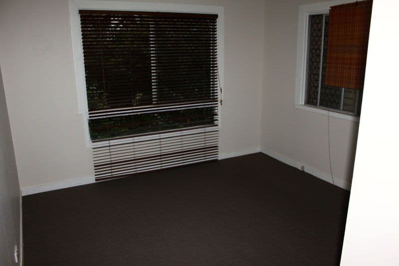 82 White Street, GRACEVILLE QLD 4075, Graceville - Thumbnail 3