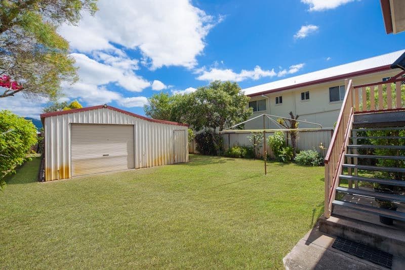 35 Winkworth Street, BUNGALOW QLD 4870, Bungalow - Thumbnail 4