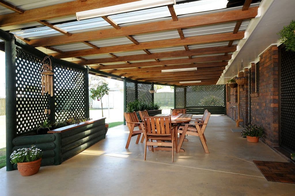 12 Ferguson Road, WESTBROOK QLD 4350, Westbrook - Thumbnail 2