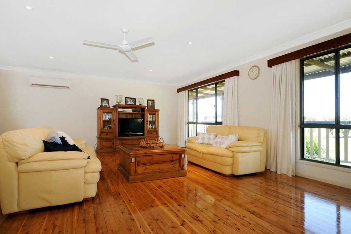 11 Carmelina Court, HODGSON VALE QLD 4352, Hodgson Vale - Thumbnail 5