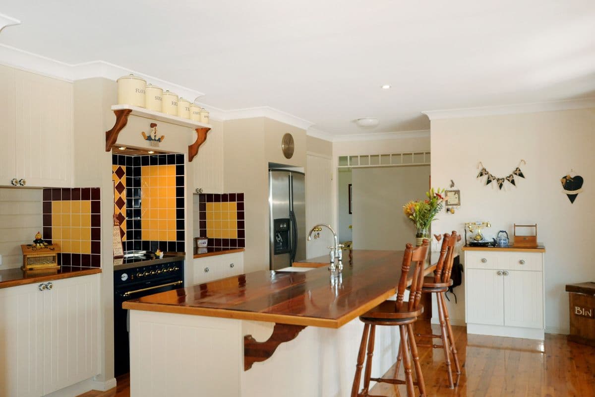 11 Carmelina Court, HODGSON VALE QLD 4352, Hodgson Vale - Thumbnail 6