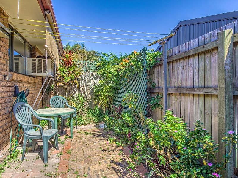4 Cotinga Crescent, BURLEIGH WATERS QLD 4220, Burleigh Waters - Thumbnail 6