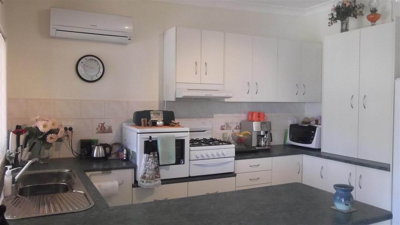 10 Brougham Street, COWRA NSW 2794, Cowra - Thumbnail 4