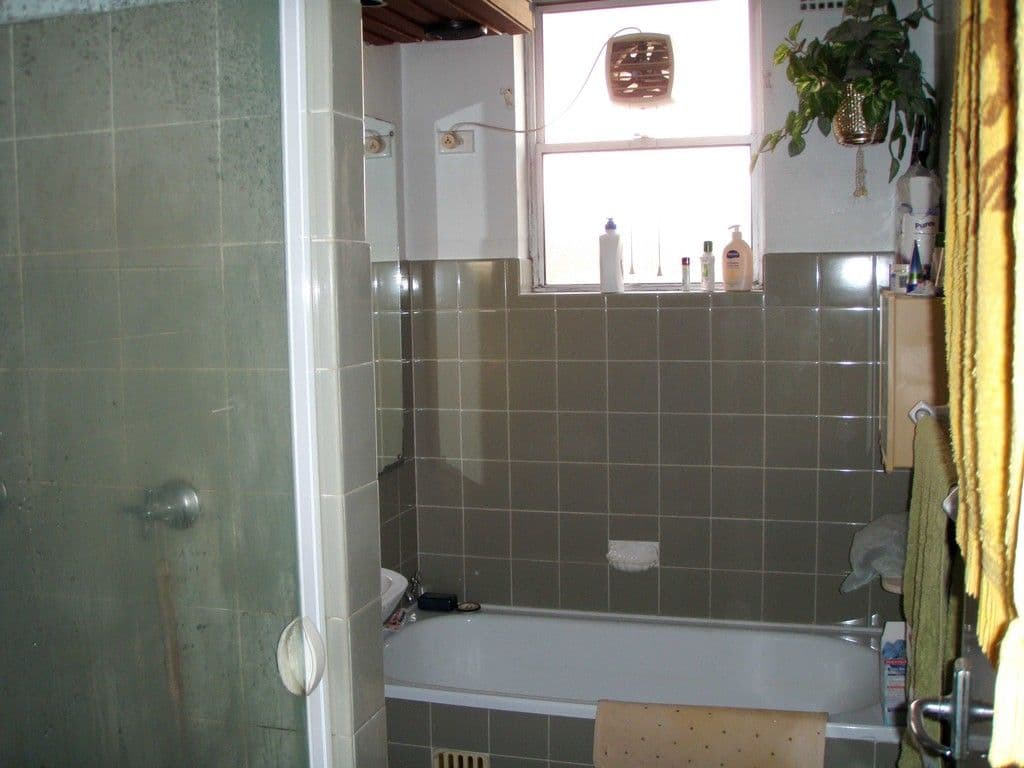 77 DENMAN Avenue, WILEY PARK NSW 2195, Wiley Park - Thumbnail 4