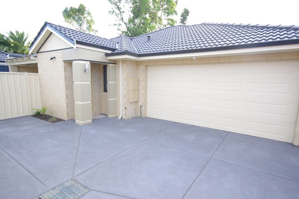4c Storrington Crescent, WESTMINSTER WA 6061, Westminster - Image 1