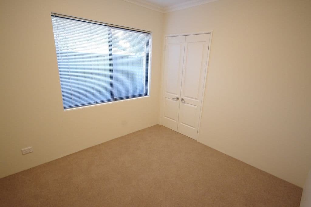 4c Storrington Crescent, WESTMINSTER WA 6061, Westminster - Thumbnail 6
