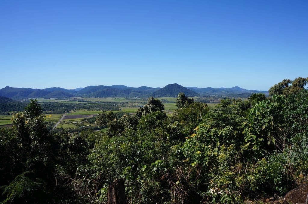 112 Staniland Drive, STRATHDICKIE QLD 4800, Strathdickie - Thumbnail 7