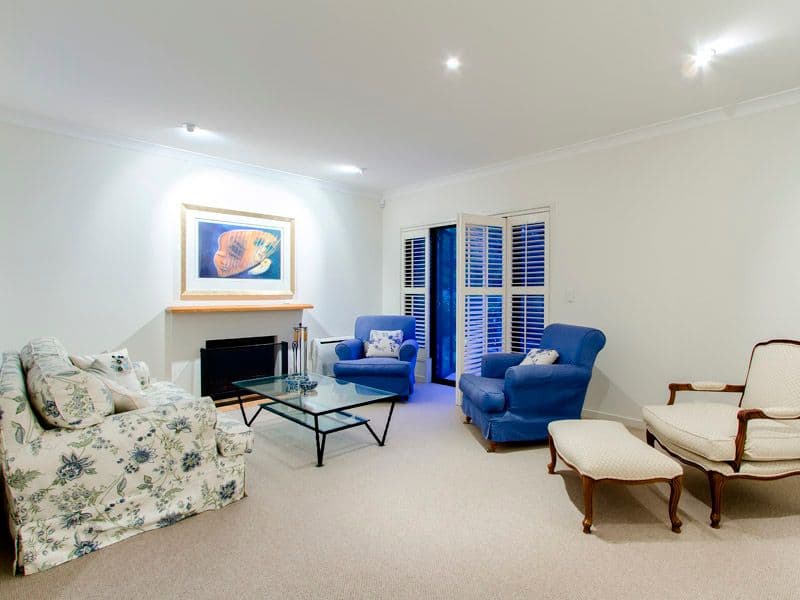 50 Baty Street, ST LUCIA QLD 4067, St Lucia - Thumbnail 3