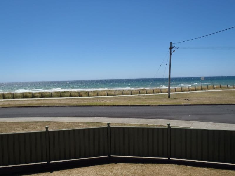16 Esplanade, SOMERSET TAS 7322, Somerset - Thumbnail 3