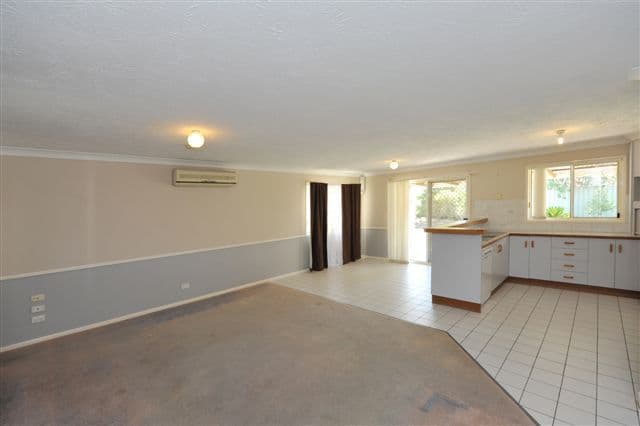 3 McDonald Court, WYREEMA QLD 4352, Wyreema - Thumbnail 2