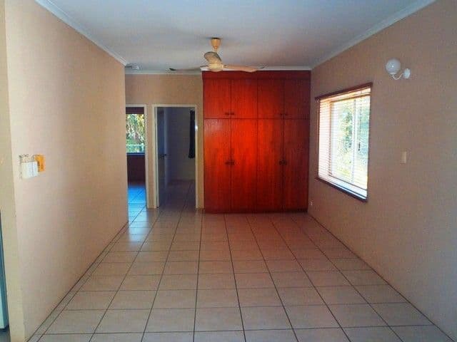 18/156 Smith Street, DARWIN NT 0800, Darwin - Thumbnail 2