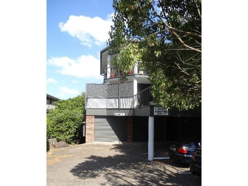16 Foxton Street, INDOOROOPILLY QLD 4068, Indooroopilly - Image 1