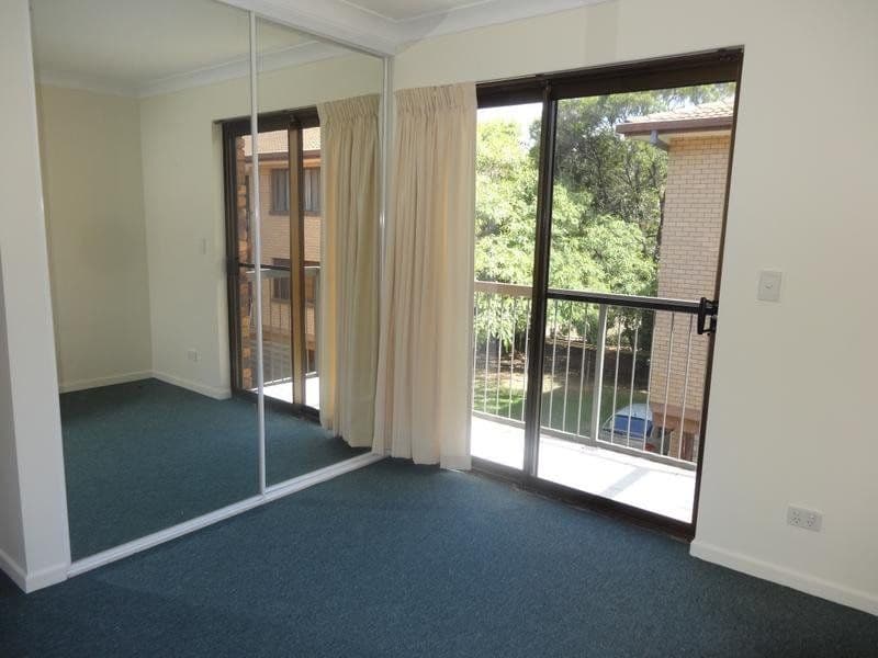 16 Foxton Street, INDOOROOPILLY QLD 4068, Indooroopilly - Thumbnail 6