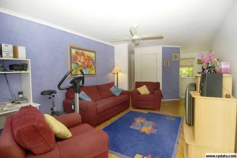 33 Golden Palms Court, ASHMORE QLD 4214, Ashmore - Thumbnail 4