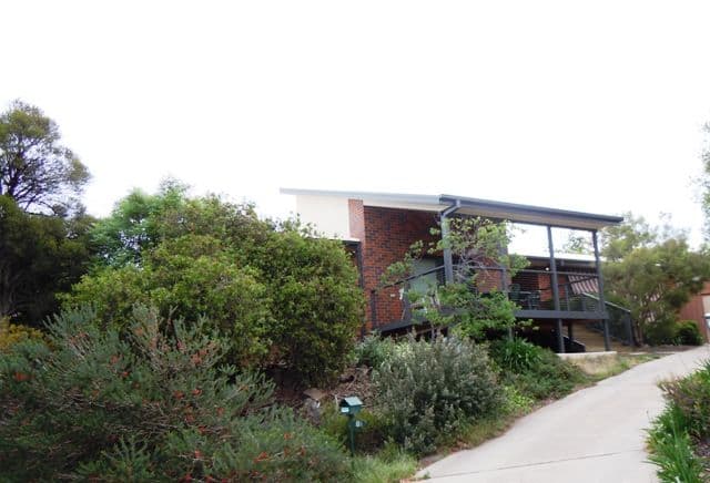11 Macknight Place, MACARTHUR ACT 2904, Macarthur - Image 1