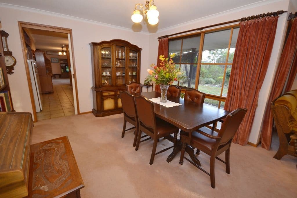 56 Woodland Drive, SCARSDALE VIC 3351, Scarsdale - Thumbnail 5
