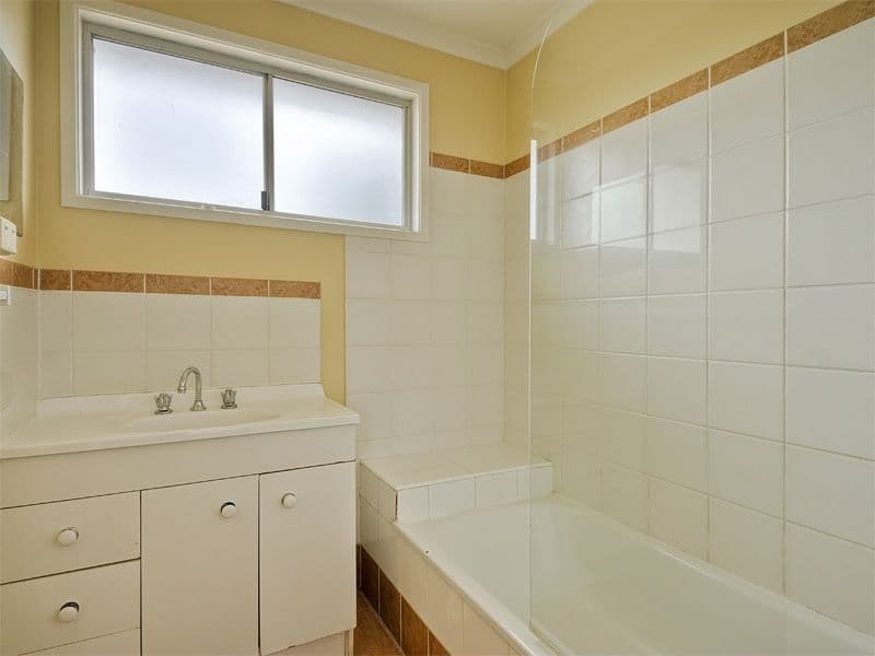 64 Kevin Street, Deception Bay QLD 4508, Deception Bay - Thumbnail 6