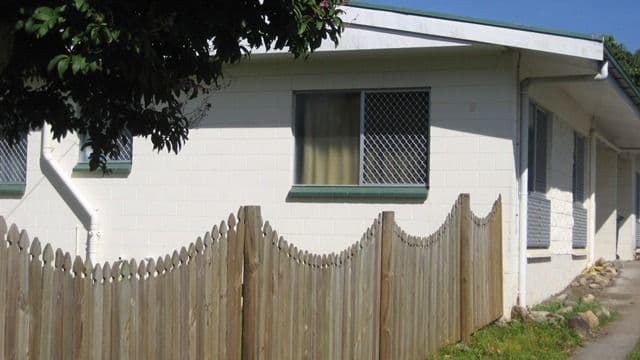 9 Hunt Street, MANUNDA QLD 4870, Manunda - Thumbnail 2