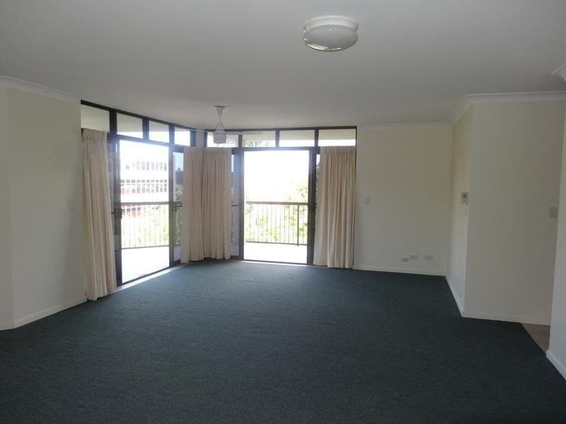 16 Foxton Street, INDOOROOPILLY QLD 4068, Indooroopilly - Thumbnail 2