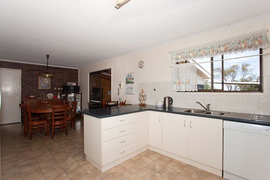 880 Toowoomba Cecil Plains Road, WELLCAMP QLD 4350, Wellcamp - Thumbnail 4