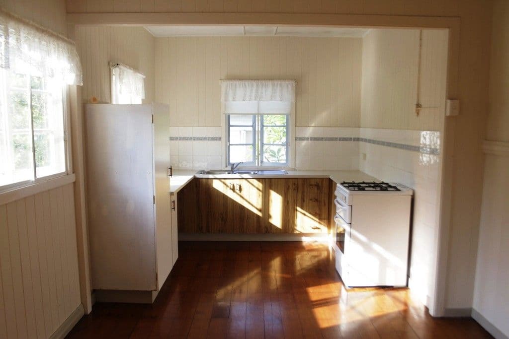 152 Taringa Parade, INDOOROOPILLY QLD 4068, Indooroopilly - Thumbnail 3