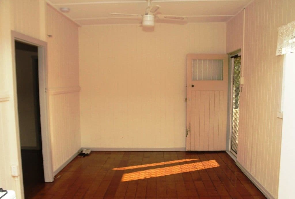 152 Taringa Parade, INDOOROOPILLY QLD 4068, Indooroopilly - Thumbnail 2