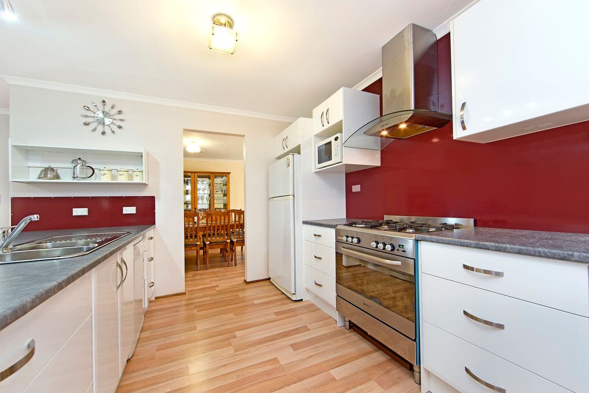 5 Linwood Grove, HILLBANK SA 5112, Hillbank - Thumbnail 2