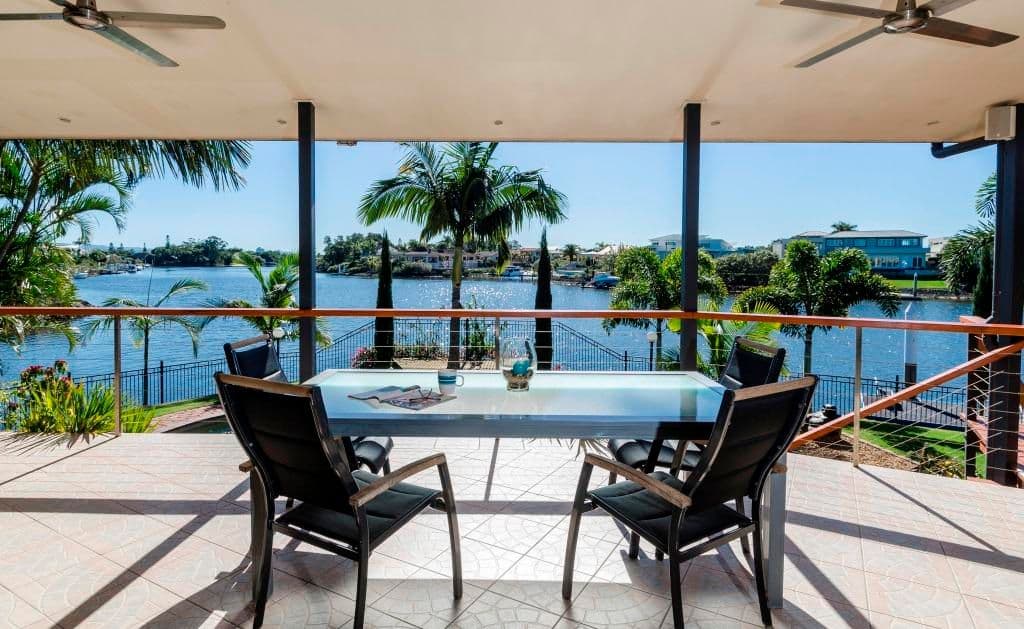 18 Alaska Avenue, BROADBEACH WATERS QLD 4218, Broadbeach Waters - Thumbnail 5