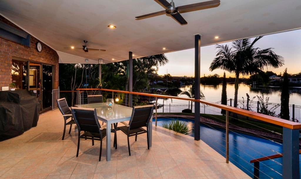 18 Alaska Avenue, BROADBEACH WATERS QLD 4218, Broadbeach Waters - Thumbnail 3