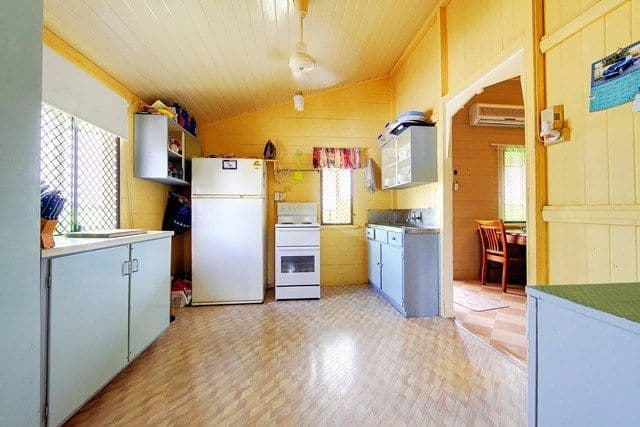 32 Keenan Street, OONOONBA QLD 4811, Oonoonba - Thumbnail 4
