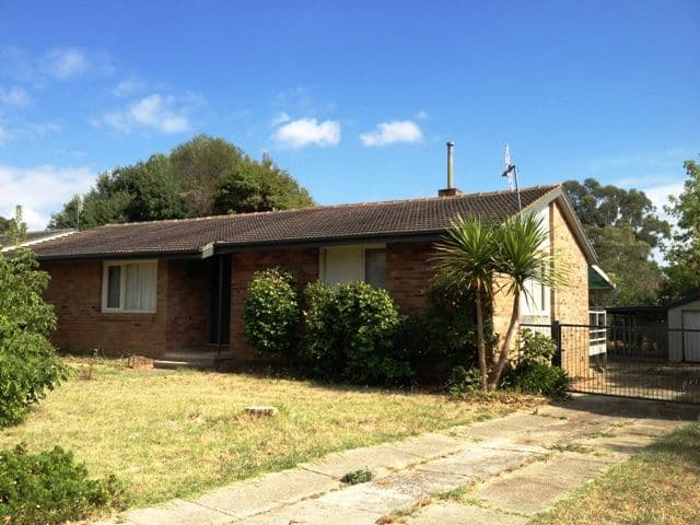 34 Lumeah Street, NARRABUNDAH ACT 2604, Narrabundah - Image 1