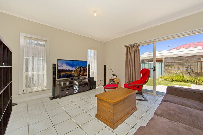 3 Darien Street, MAWSON LAKES SA 5095, Mawson Lakes - Thumbnail 3