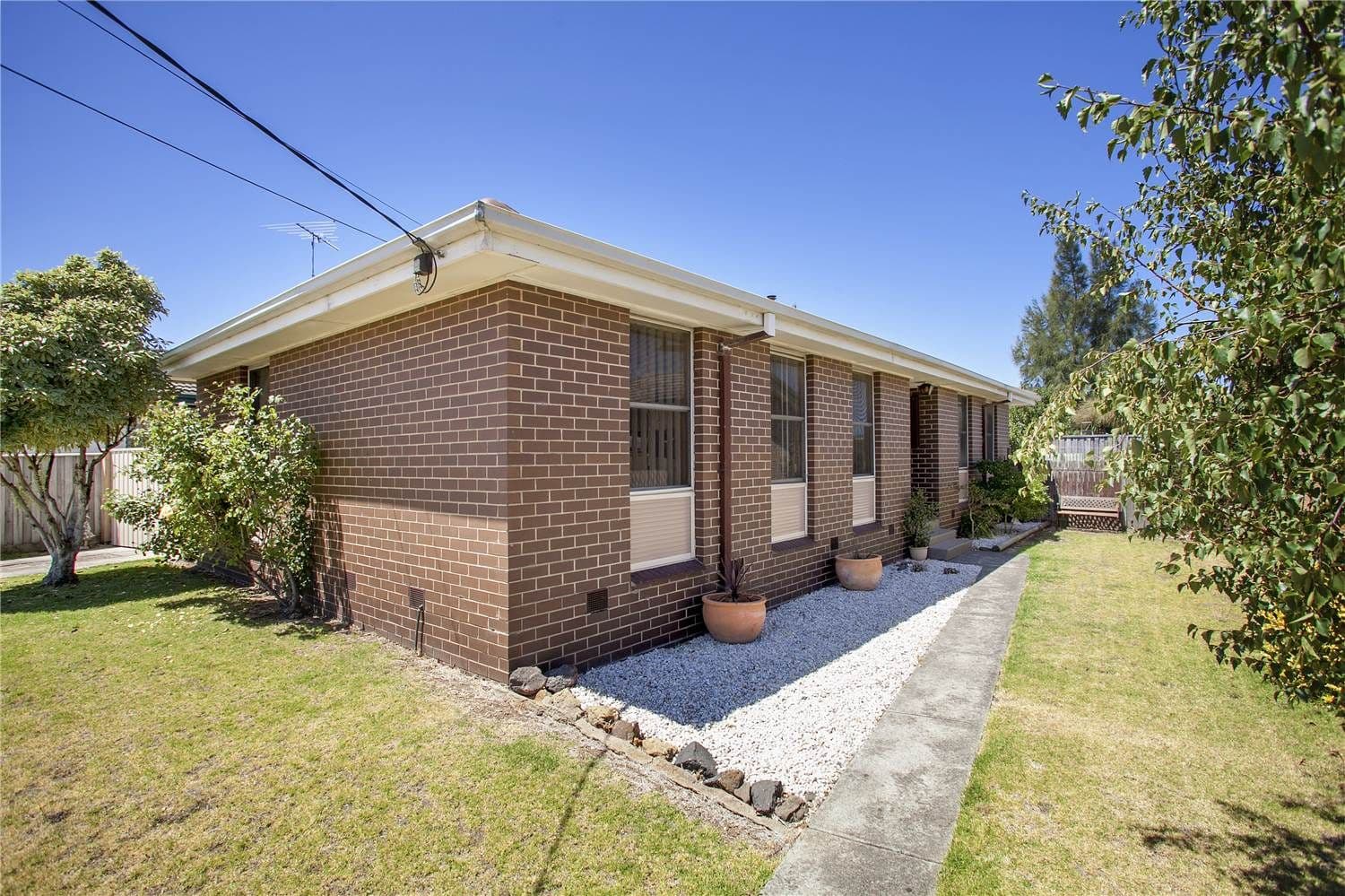 8 Carmarthen Drive, CORIO VIC 3214, Corio - Image 1