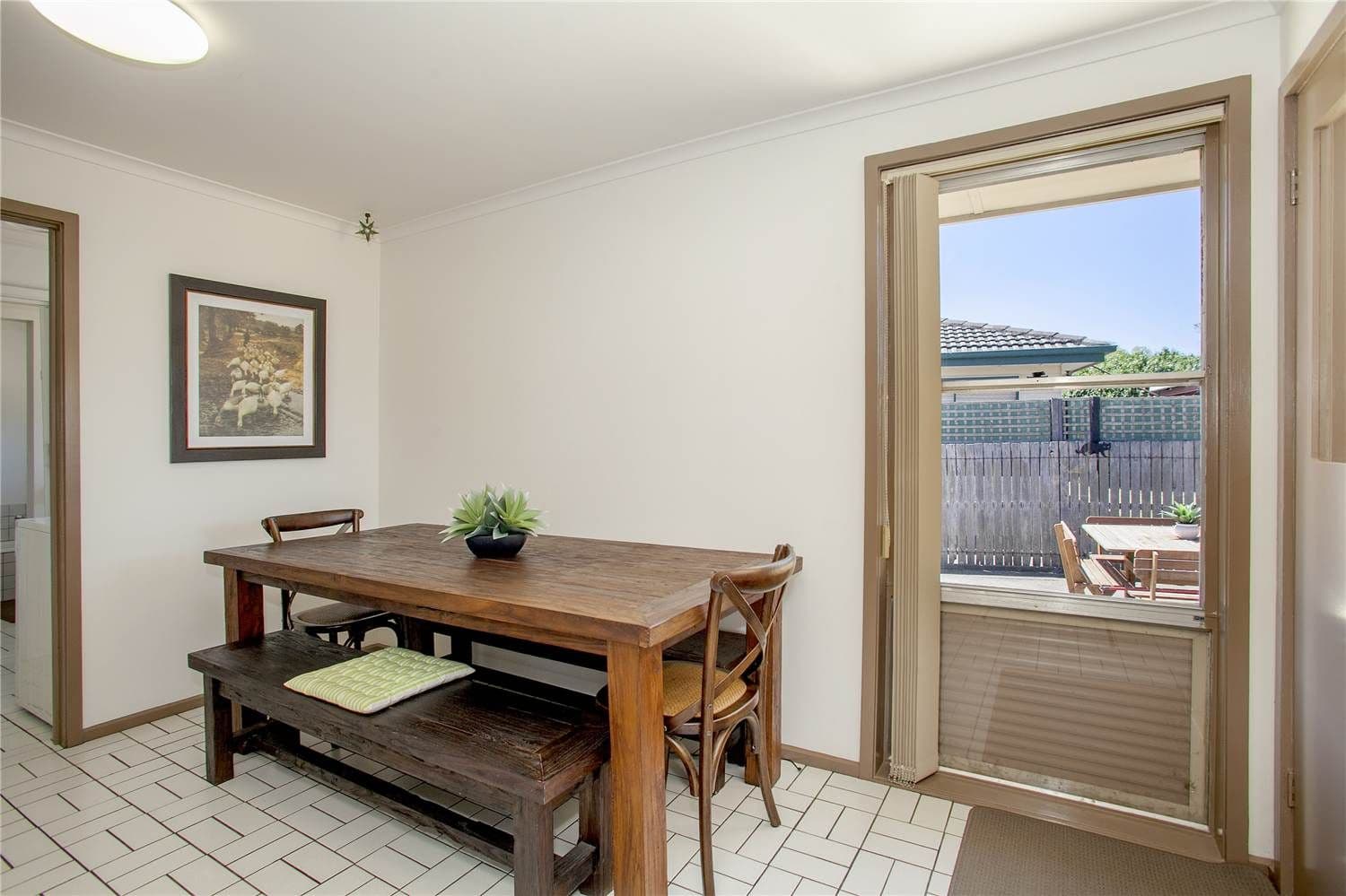 8 Carmarthen Drive, CORIO VIC 3214, Corio - Thumbnail 4