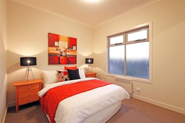 8B Chaleyer Street, RESERVOIR VIC 3073, Reservoir - Thumbnail 8