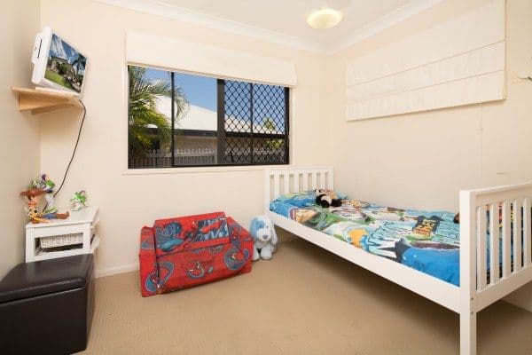 11 Fuji Court, MOUNT LOUISA QLD 4814, Mount Louisa - Thumbnail 5