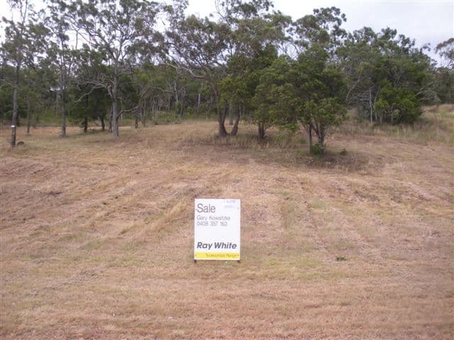 13 Fawngrove Drive, GLENVALE QLD 4350, Glenvale - Image 1
