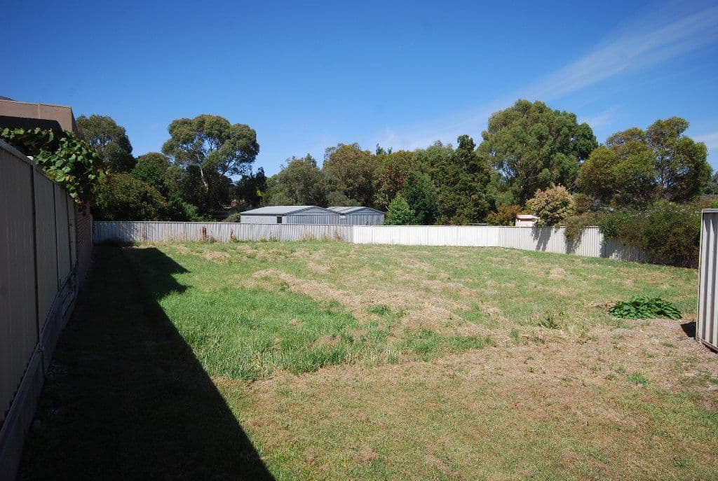2/14 Golfview Drive, INVERMAY PARK  Victoria  3350, Australia, Invermay Park - Thumbnail 3