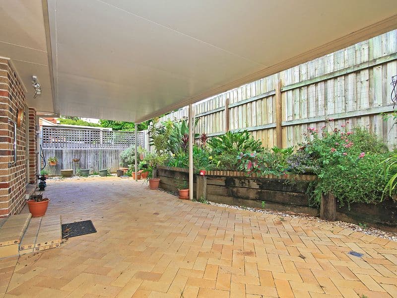 18 Denver Road, CARSELDINE QLD 4034, Carseldine - Thumbnail 2