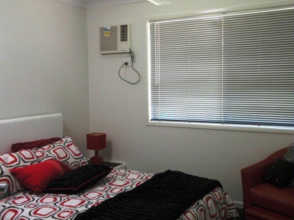 24 Alan Drive, Frenchville QLD 4701, Frenchville - Thumbnail 8