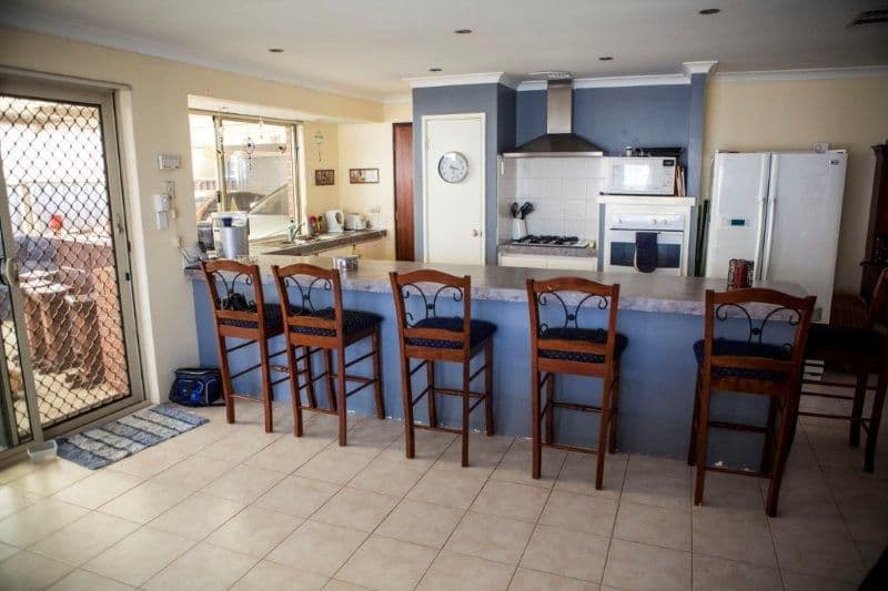 24 Dolara Court, MADDINGTON WA 6109, Maddington - Thumbnail 2