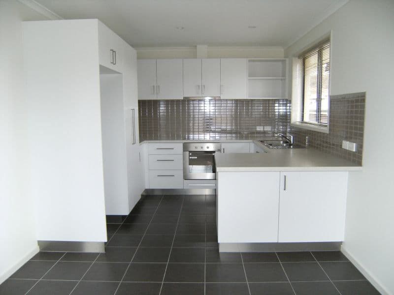 2/11 Hance Road, HOWRAH TAS 7018, Howrah - Thumbnail 2