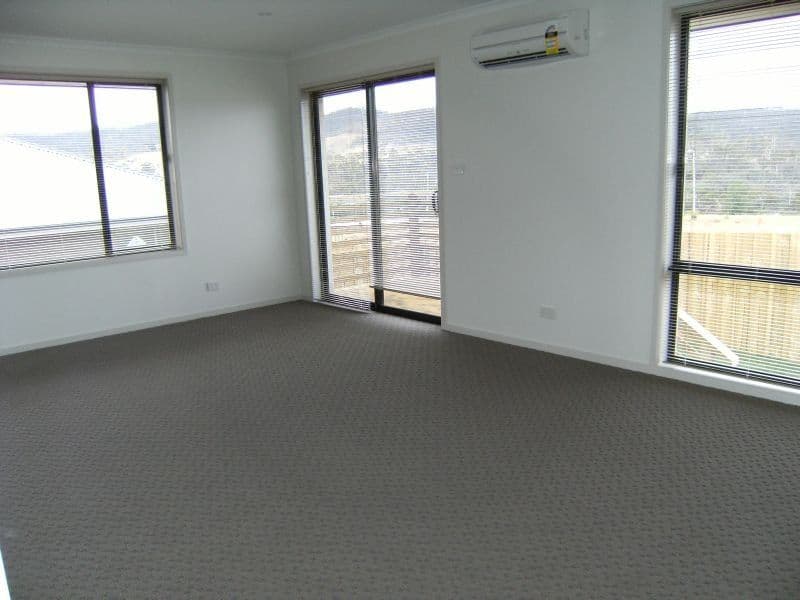 2/11 Hance Road, HOWRAH TAS 7018, Howrah - Thumbnail 3