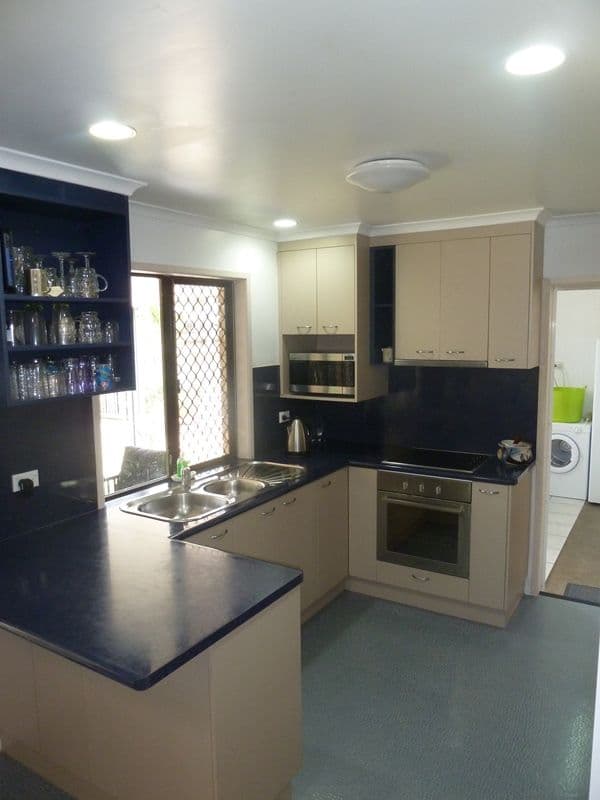77 Tropical Avenue, ANDERGROVE QLD 4740, Andergrove - Thumbnail 4