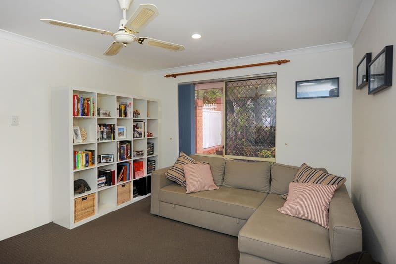 21 Clearview Avenue, YOKINE WA 6060, Yokine - Thumbnail 2