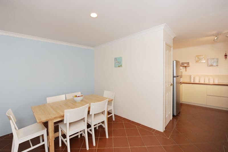 21 Clearview Avenue, YOKINE WA 6060, Yokine - Thumbnail 5
